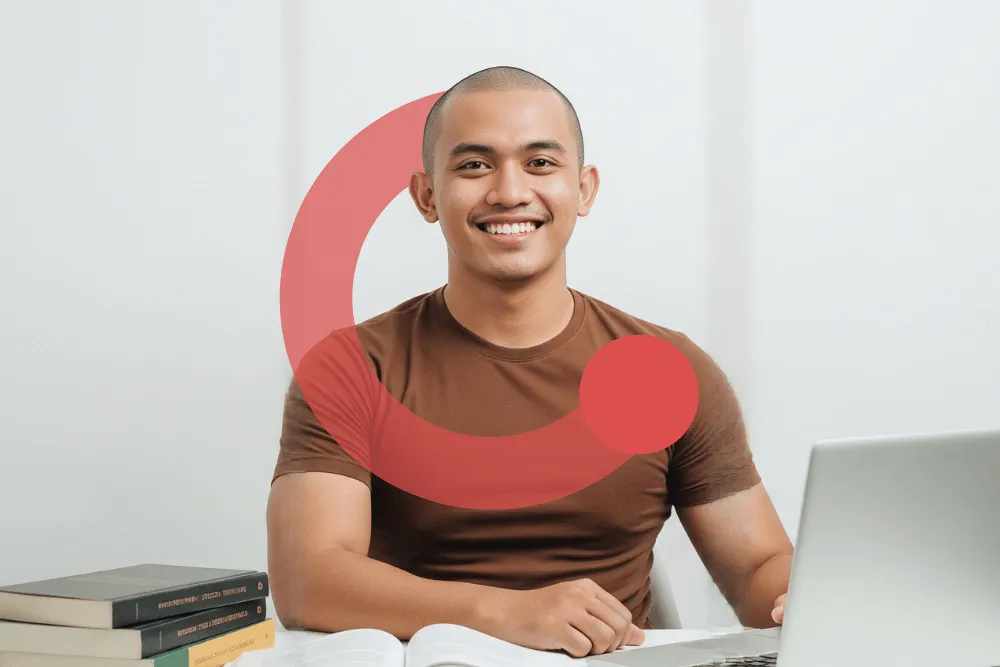 Bimbel Akpol Exademy, peserta menyiapkan materi tes dengan buku dan laptop
